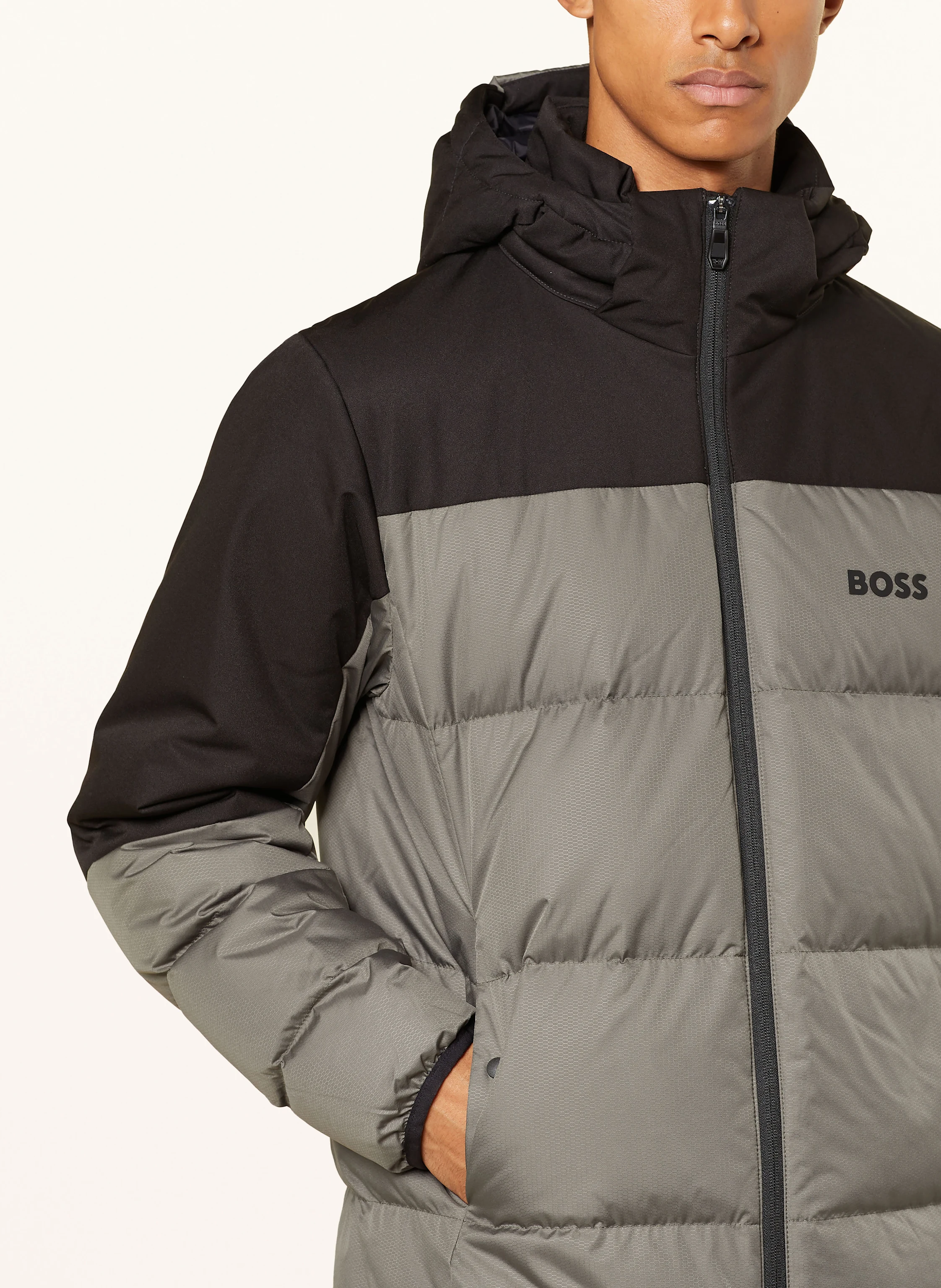 BOSS Lightweight-Daunenjacke HAMAR mit abnehmbarer Kapuze