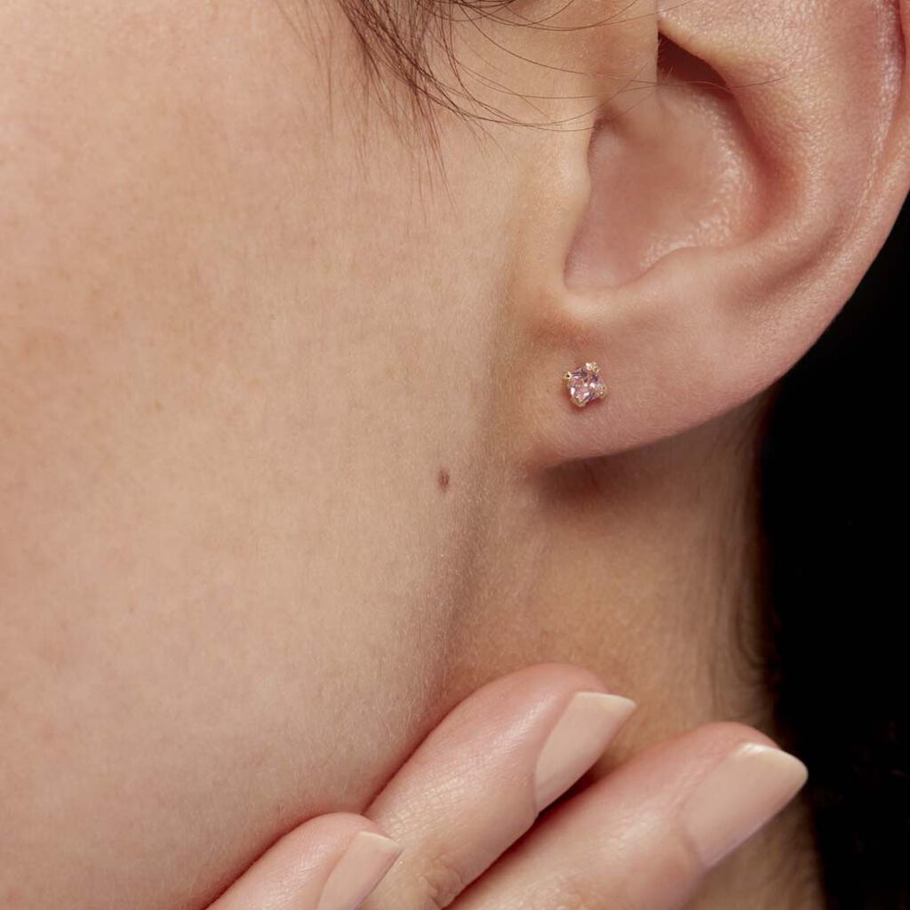 Boucles D'oreilles Puces Doreen Carre Or Jaune Oxyde De Zirconium