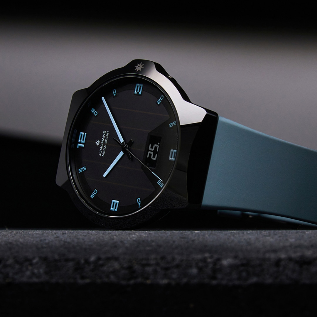 Junghans Performance Force Mega Solar Grau