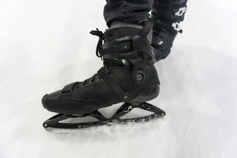 Reign Trident Trinity Ice Blade - Frames Freeskate | SkatePro