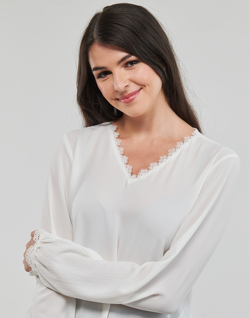 Only - ONLNOVA FR VERSA V-NECK L/S LACE TOP PTM - Beige