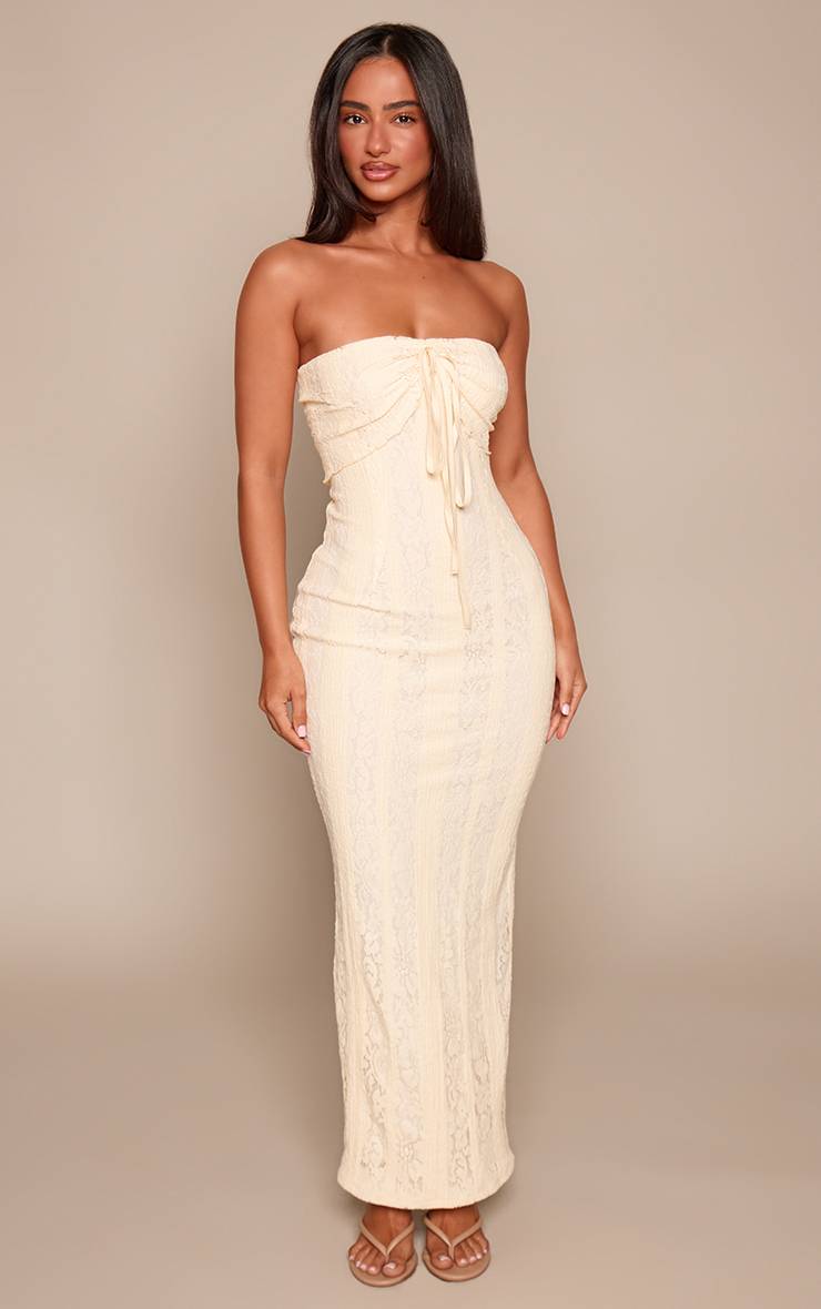 Butter Cream Robe Maxi Bandeau Ajustée En Dentelle Petite