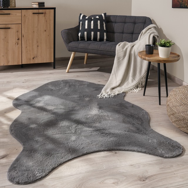 Paco Home Fellteppich »Pelt 640« fellförmig 16 mm Höhe Kunstfell, Uni Farben, sehr weicher Flor