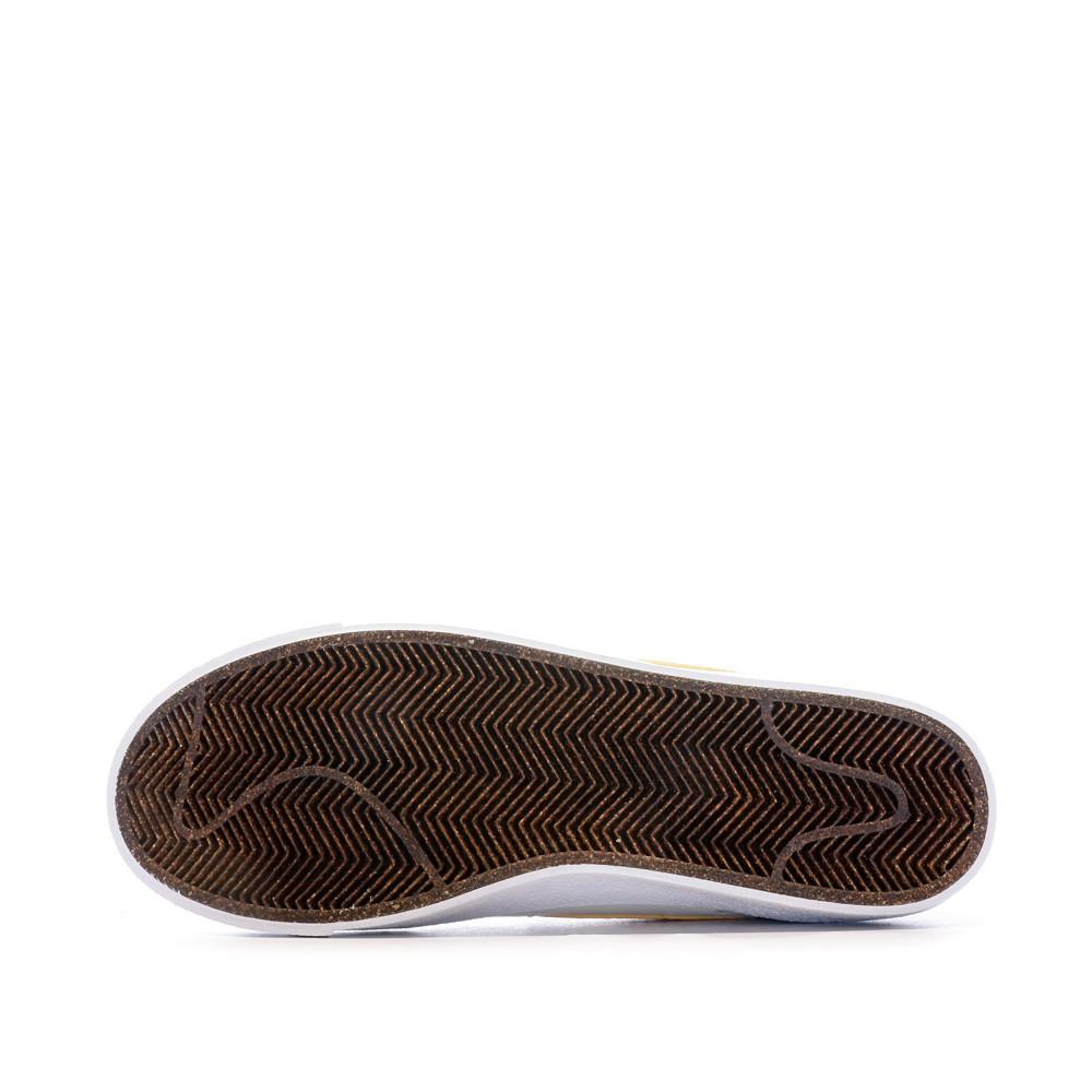 Nike Baskets Beige Homme Nike Mid 77 Emb