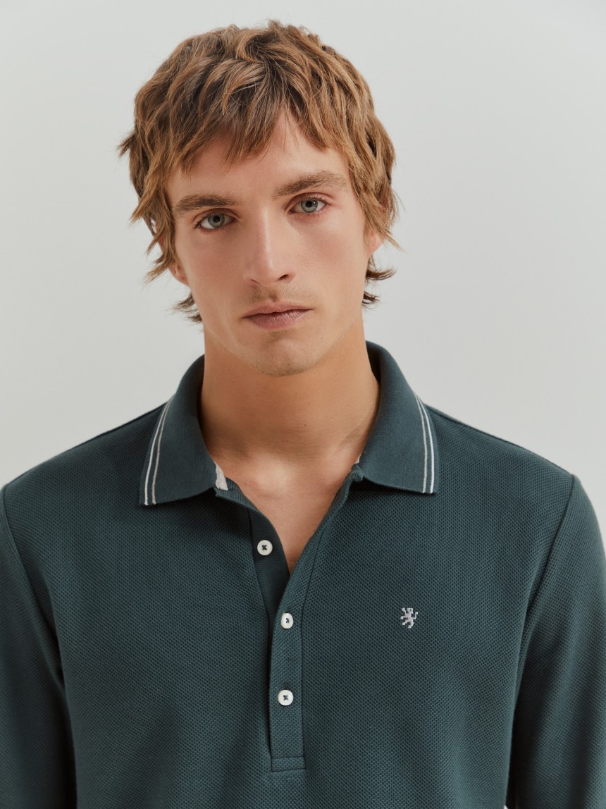 Polo manga comprida em pique regular fit