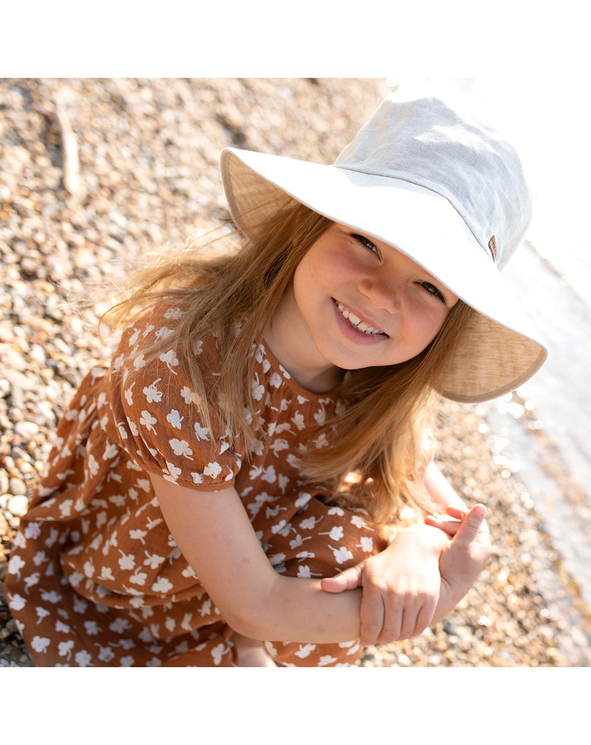 Mull-Kleid SOMMERBLUMEN in karamell
