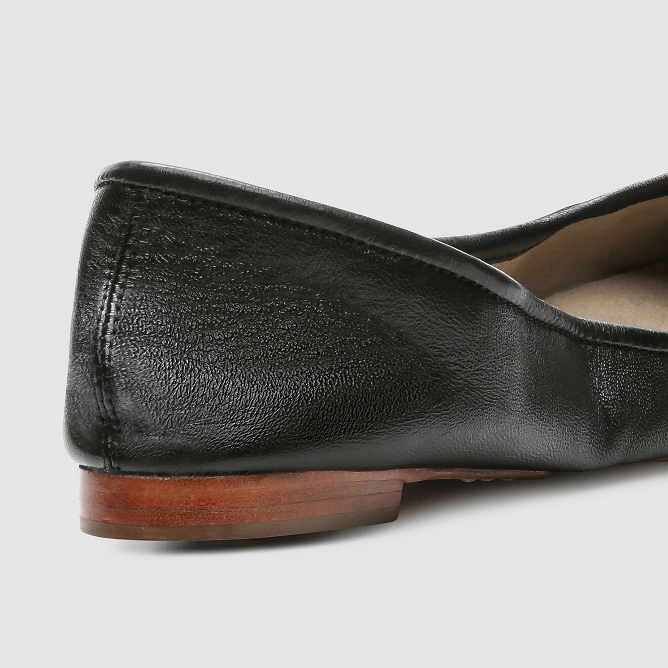 Cosmoparis Ballerines en Cuir Klea noires