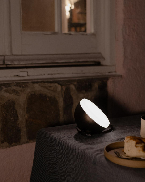 New Works Sphere tafellamp LED oplaadbaar outdoor Dark Bronze
