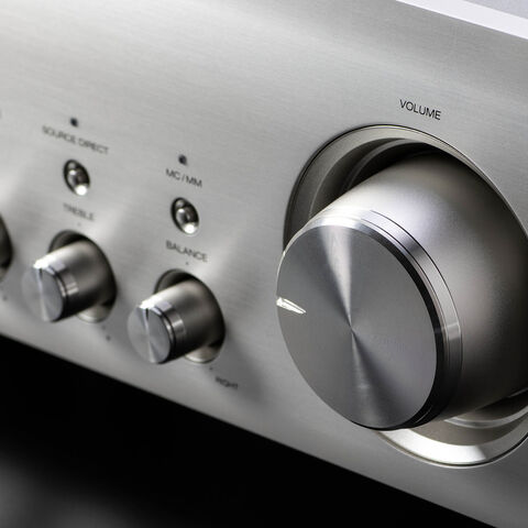 Denon PMA-1700NE – schitterende versterker voor analoge en digitale bronnen Premium Silver