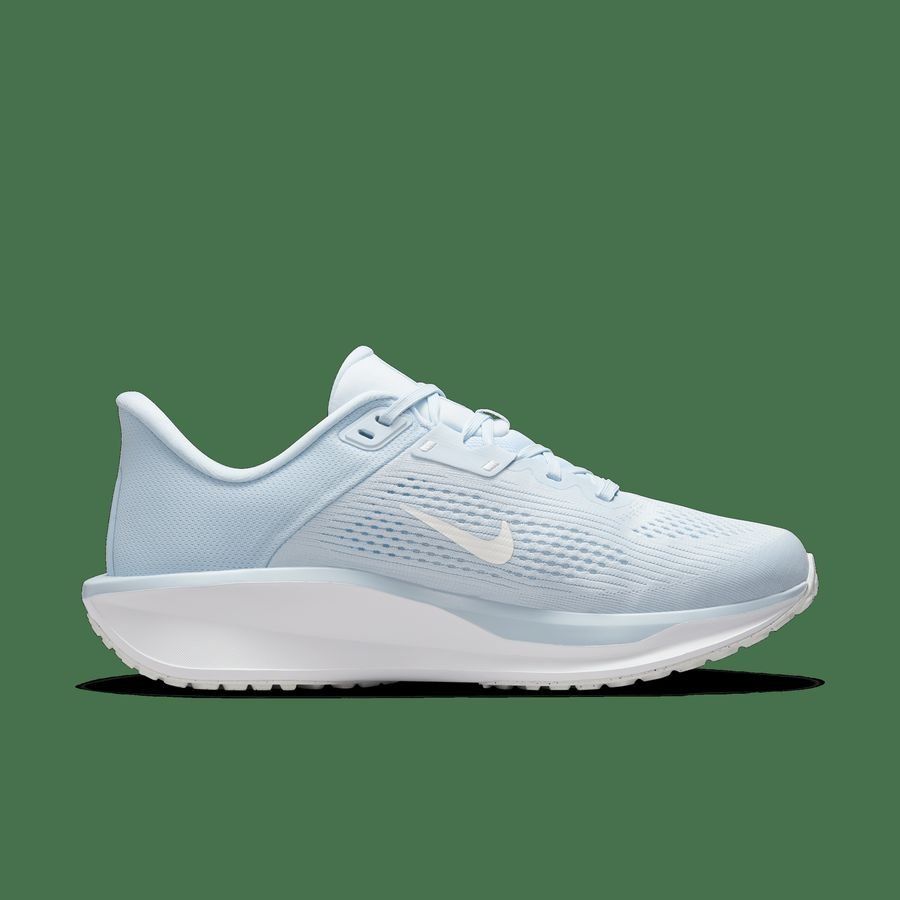 Nike Quest 6