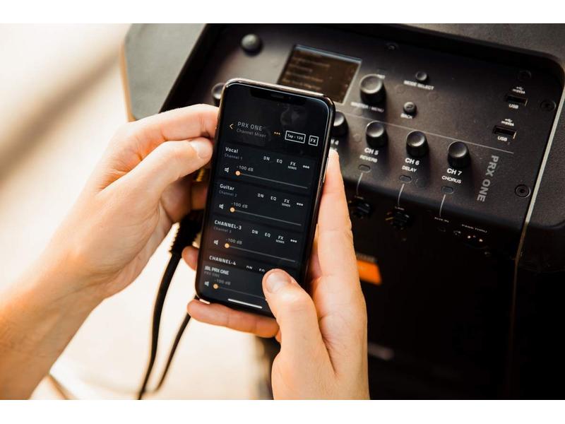 JBL Professional PA-System EON ONE MK2 Wiederaufladbare All-in-One-Säulen-PA mit integriertem Mixer und DSP
