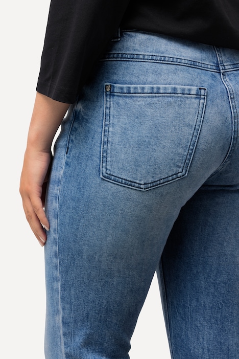 Jeans Sarah, Wascheffekte, schmales, konisches Bein