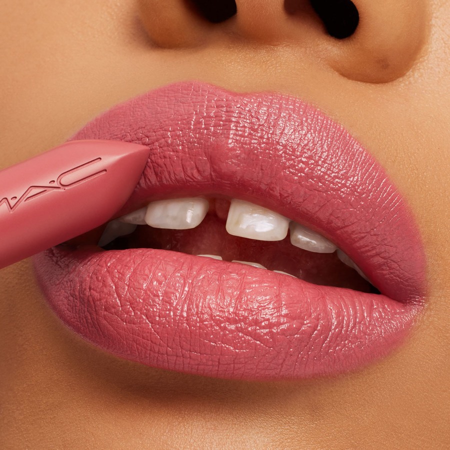 MAC Macximal Sleek Satin Lipstick Brave 3g