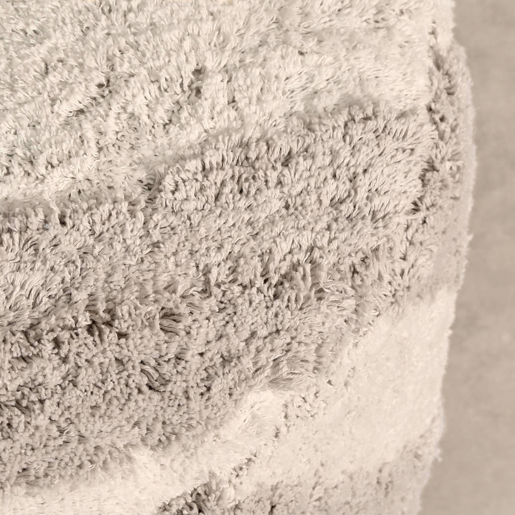 poef Stripe