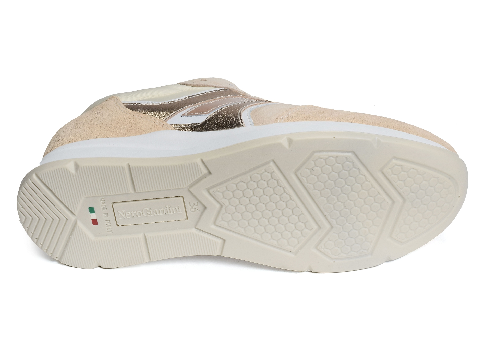 06453 beige
