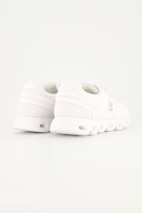 Caprice Sneaker, superleicht, Climotion-Fußbett, Weite G, schneeweiß