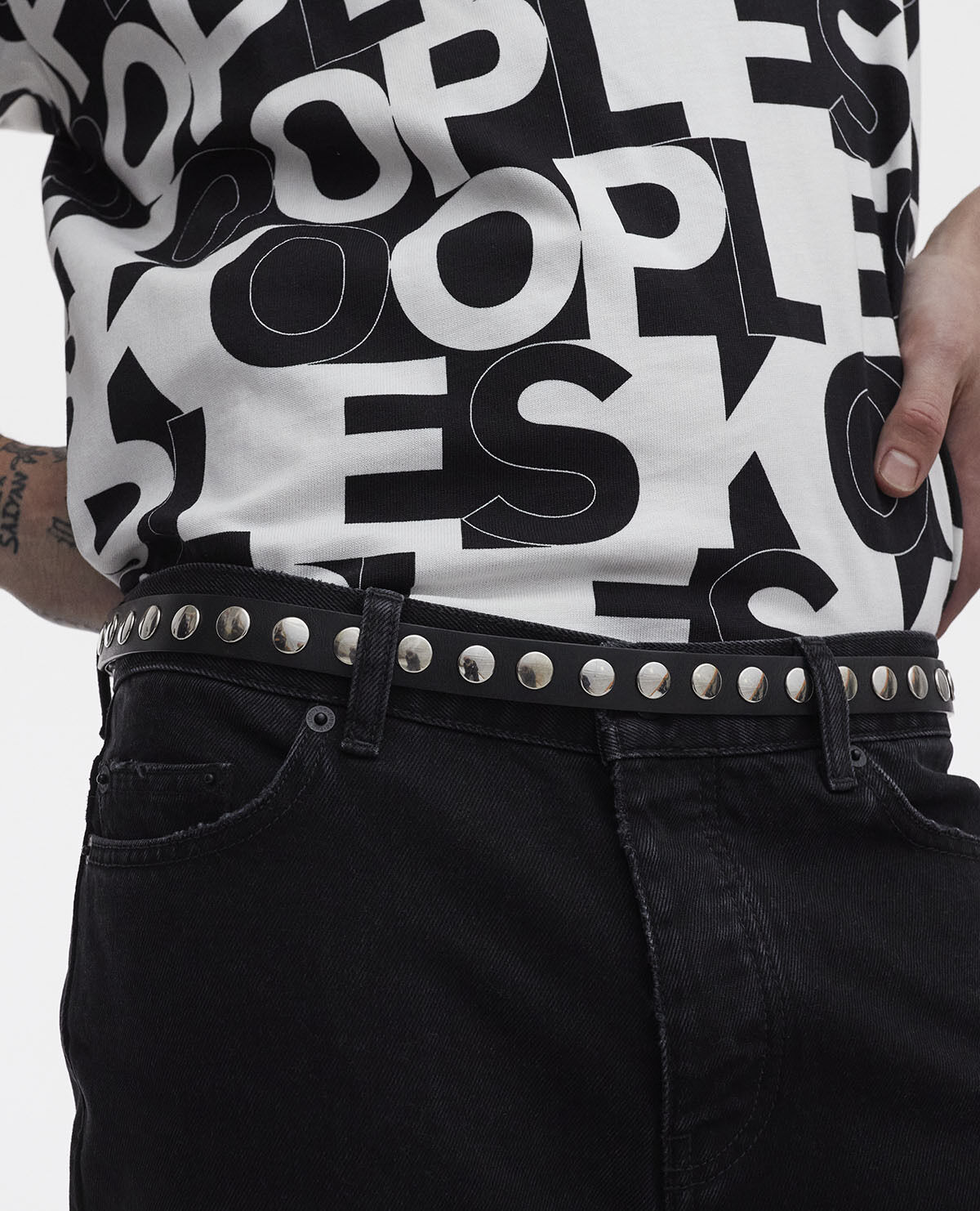 Ceinture fine en cuir noire