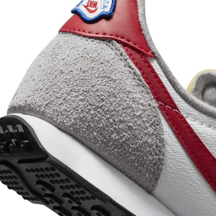 Nike Waffle Trainer 2 sneakers White/gym red-lt smoke grey-hy