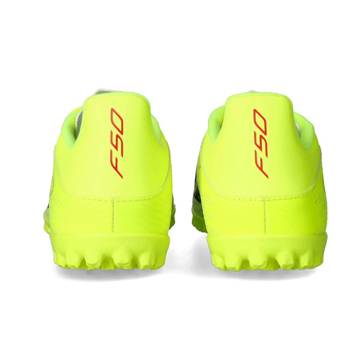 Chuteira adidas F50 Club Turf