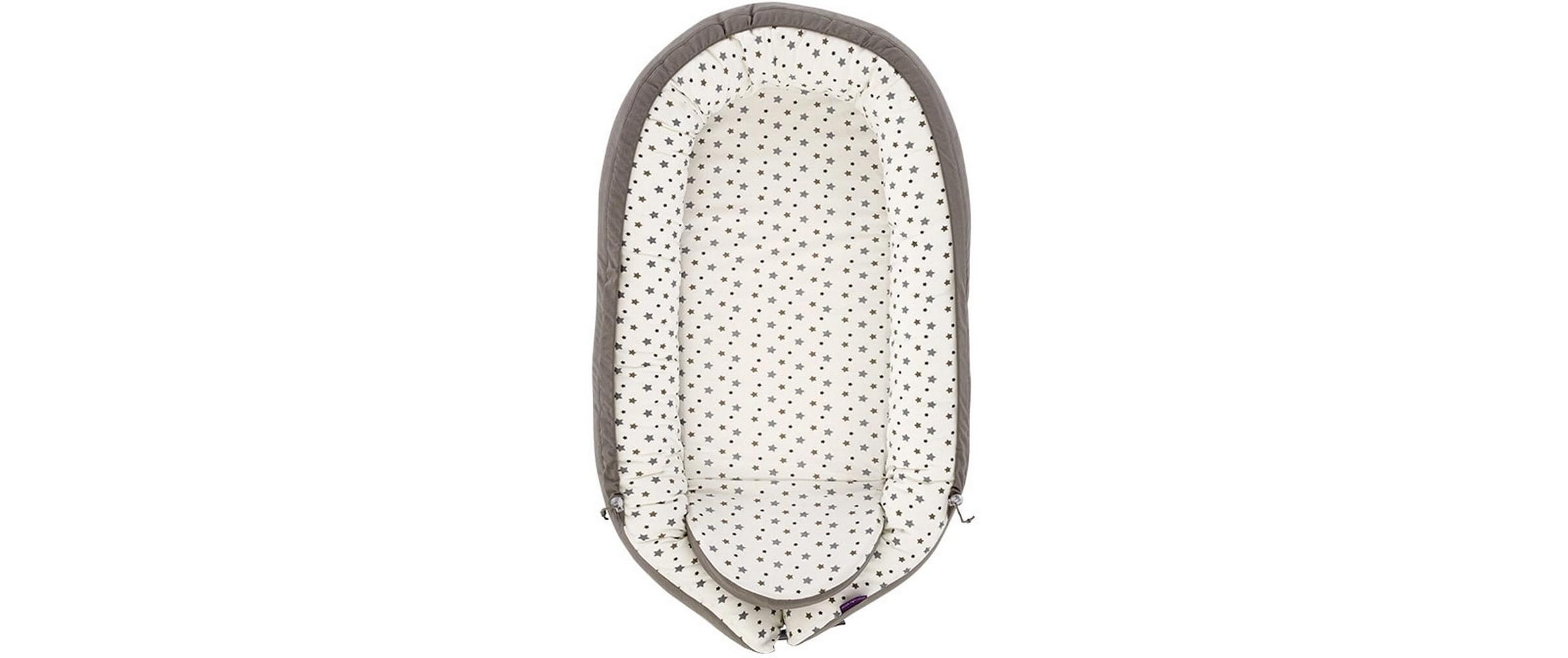 Babynest Home Premium Sterne Weiss<br>Liegehilfe für Babys