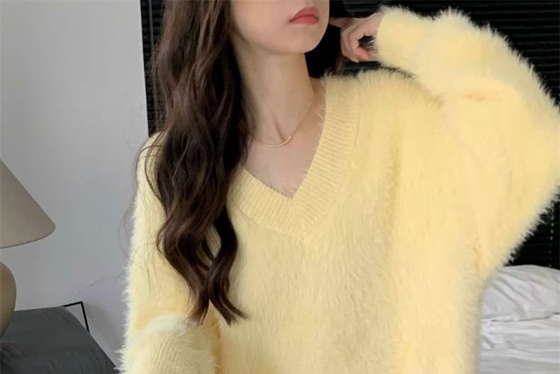 Honey River - V-hals effen, pluizige oversized trui