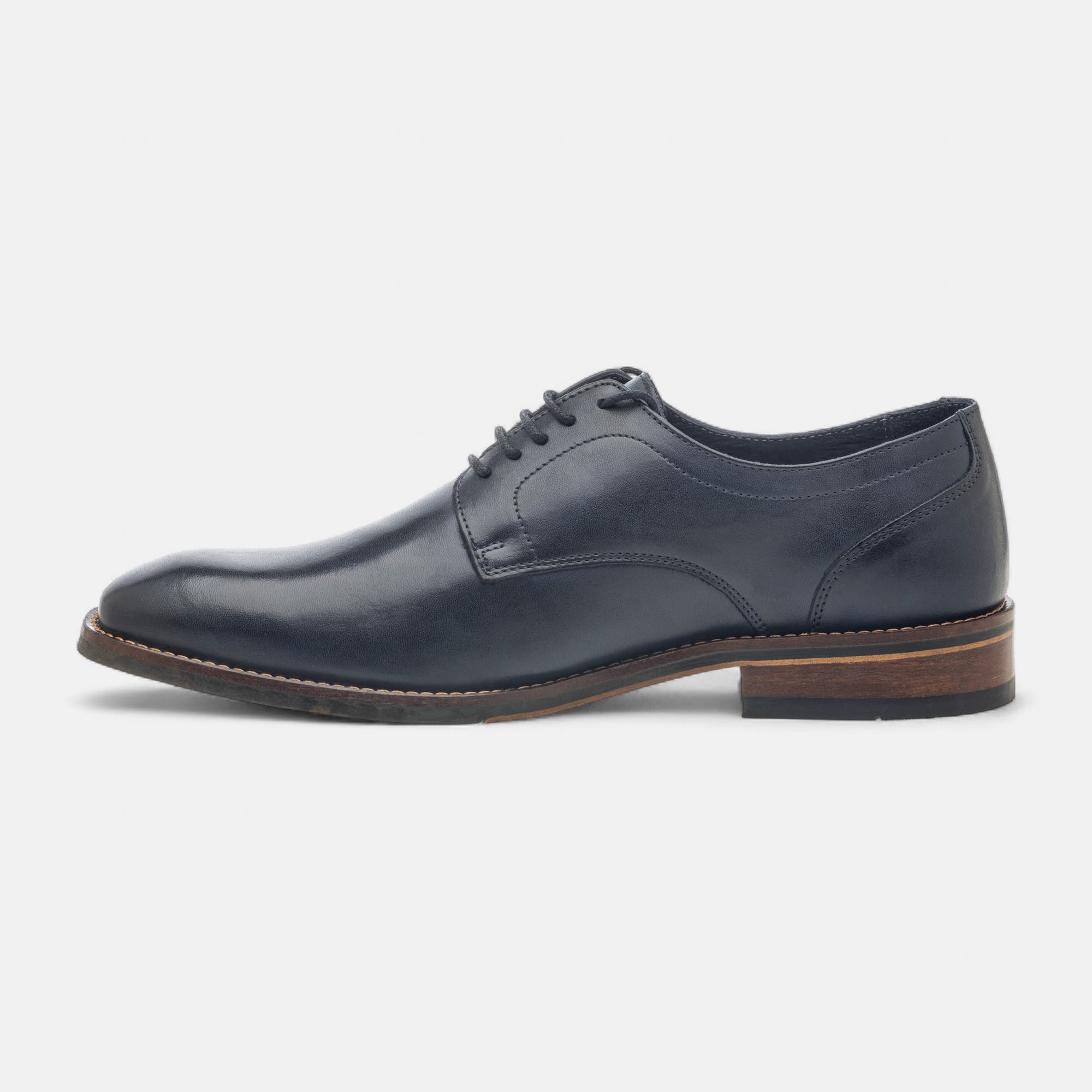 Chaussures habillées cousues Homme en cuir noir