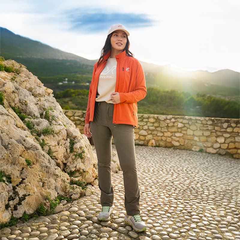Exciter Light Softshell Jacket Dame Mecca Orange