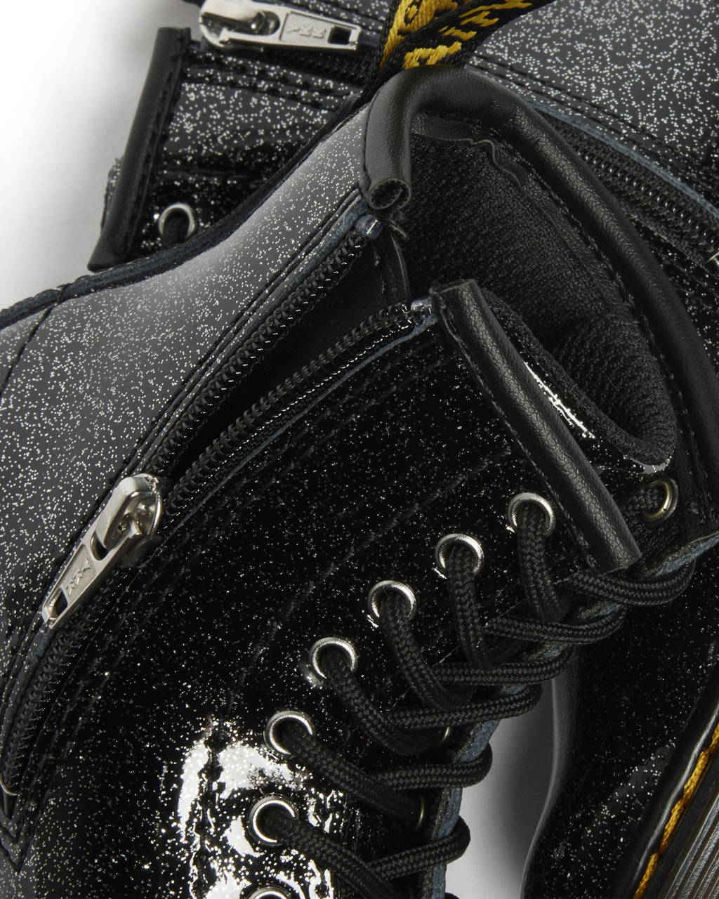 Dr. Martens 1460 Tleren veterboots met glitters zwart