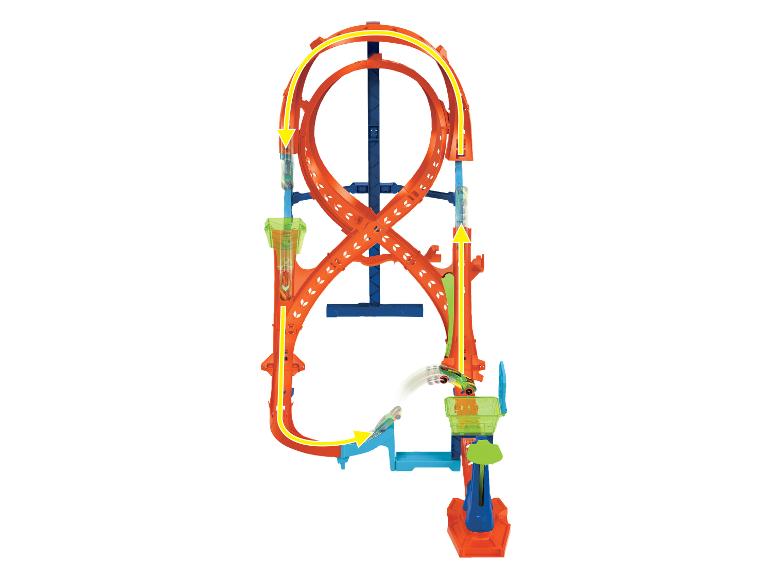 City Race Tower of Action Figure 8-jump