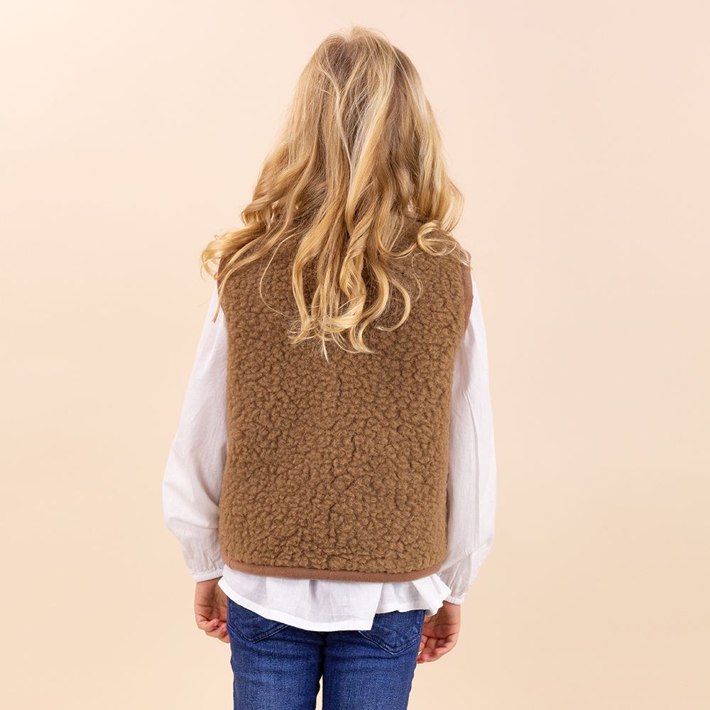 Moonrise kids wollen vestje met knoopje bruin