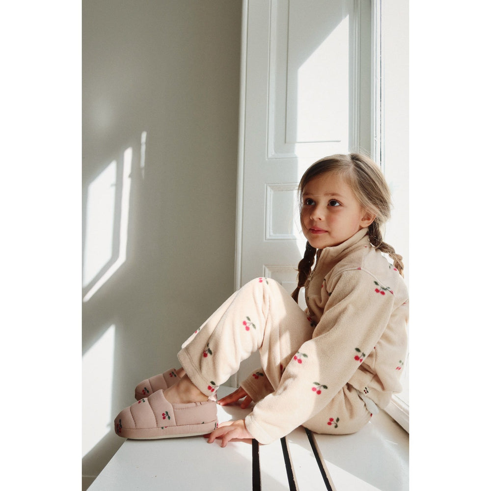 Køb Konges Sløjd Cherry Blush Globe Futter