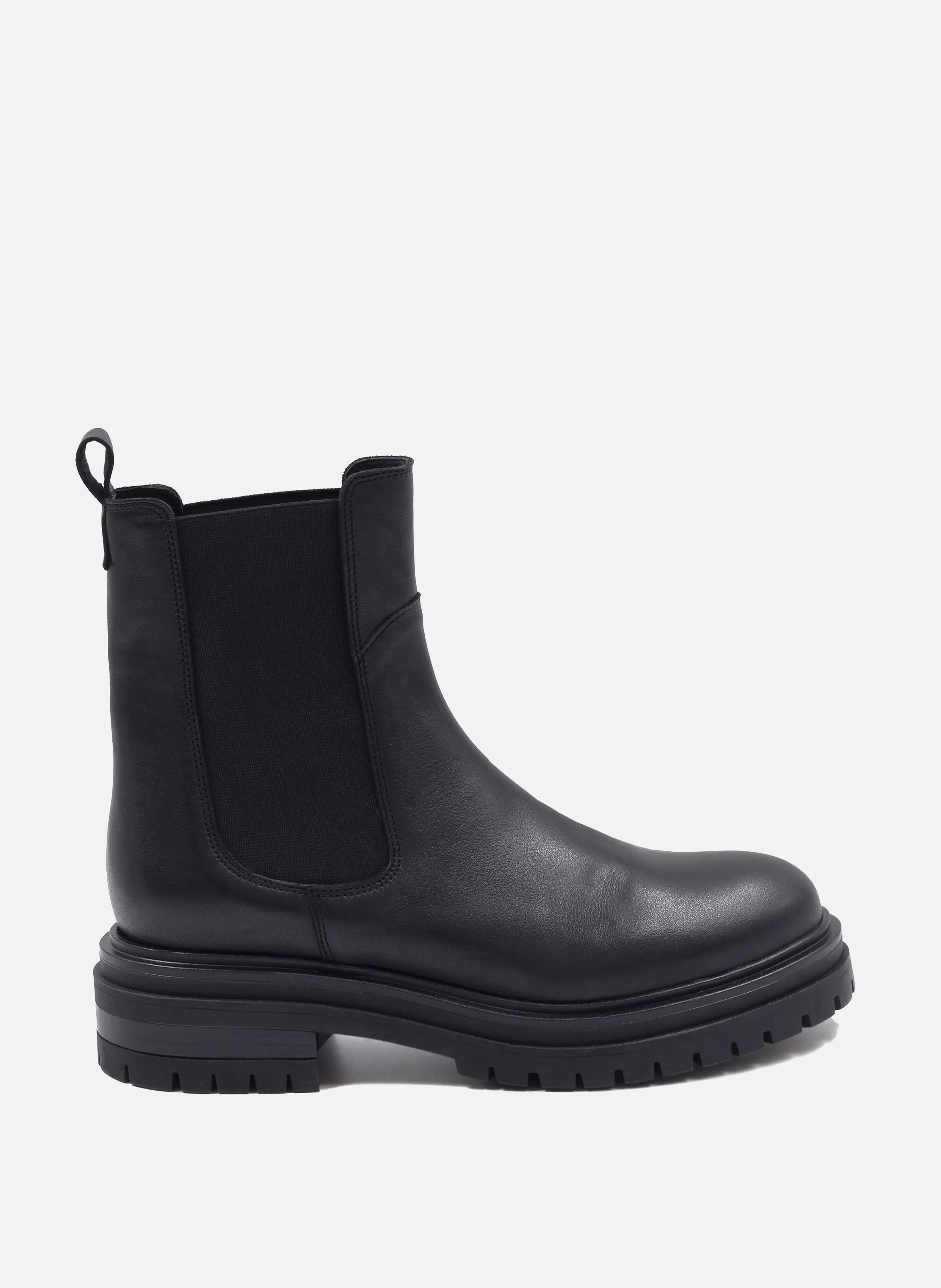 Bottines chelsea crantées cuir lisse | Noir
