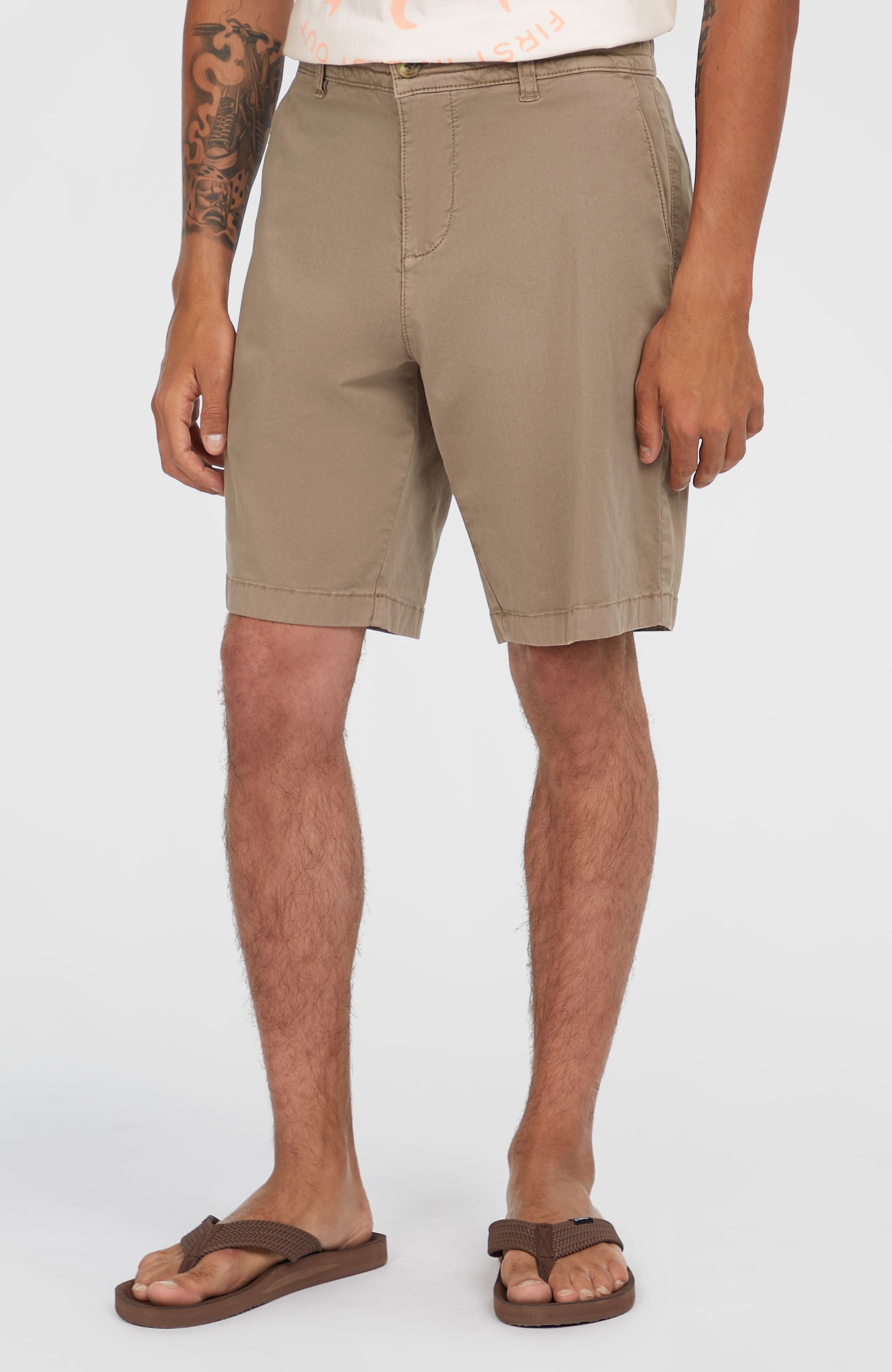 Essentials chinoshort