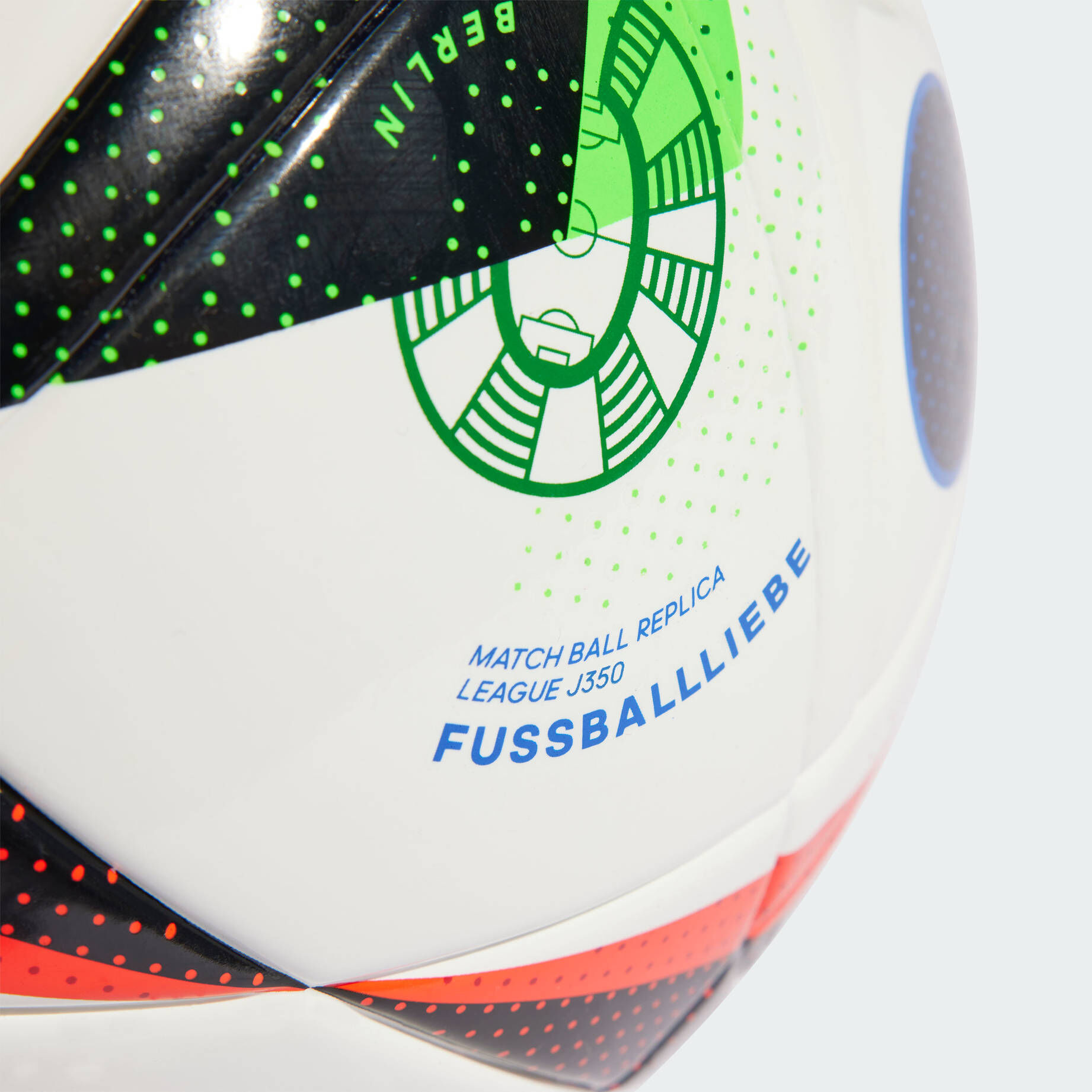 adidas Performance| Kinder Fußball FUSSBALLLIEBE KIDS LEAGUE 350 g
