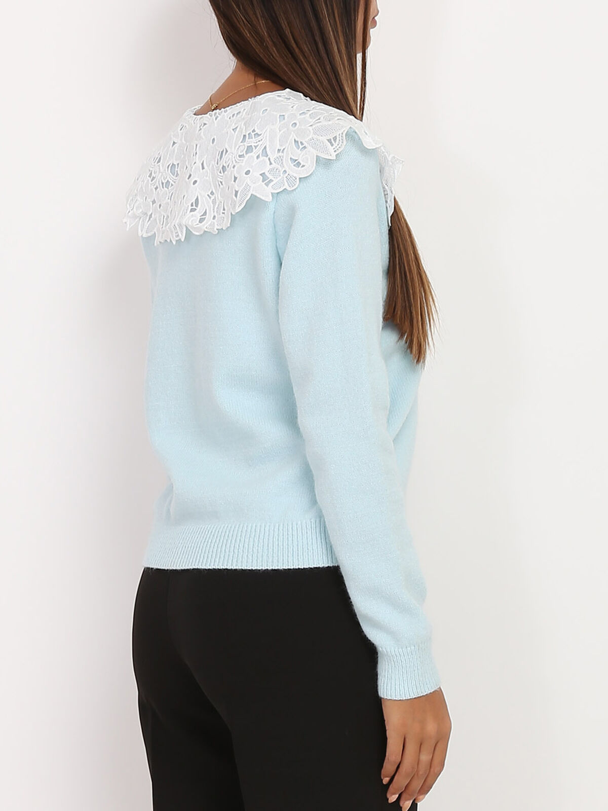 Pull à col claudine XL en dentelle- Bleu clair