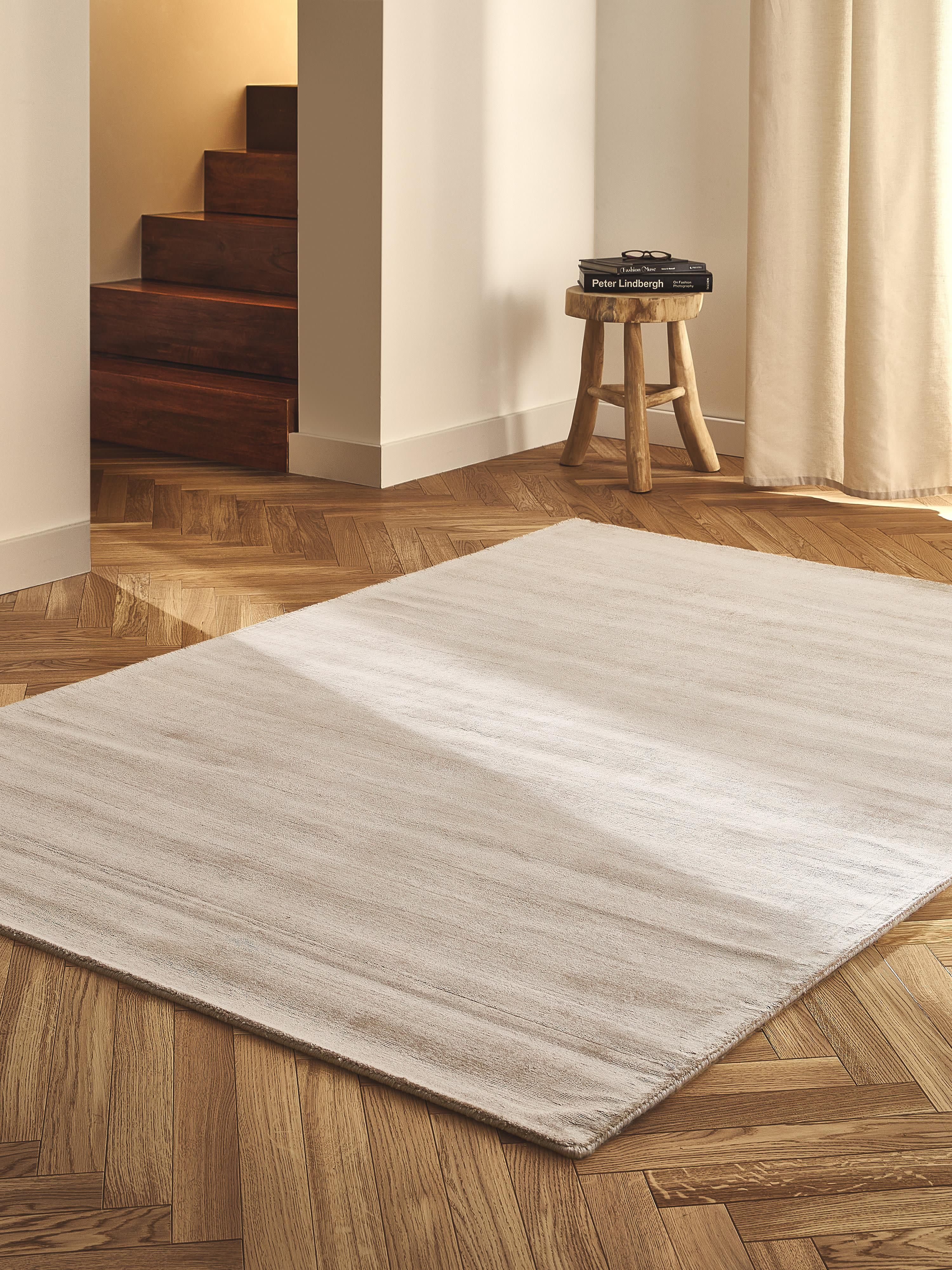 Handgeweven viscose vloerkleed Jane