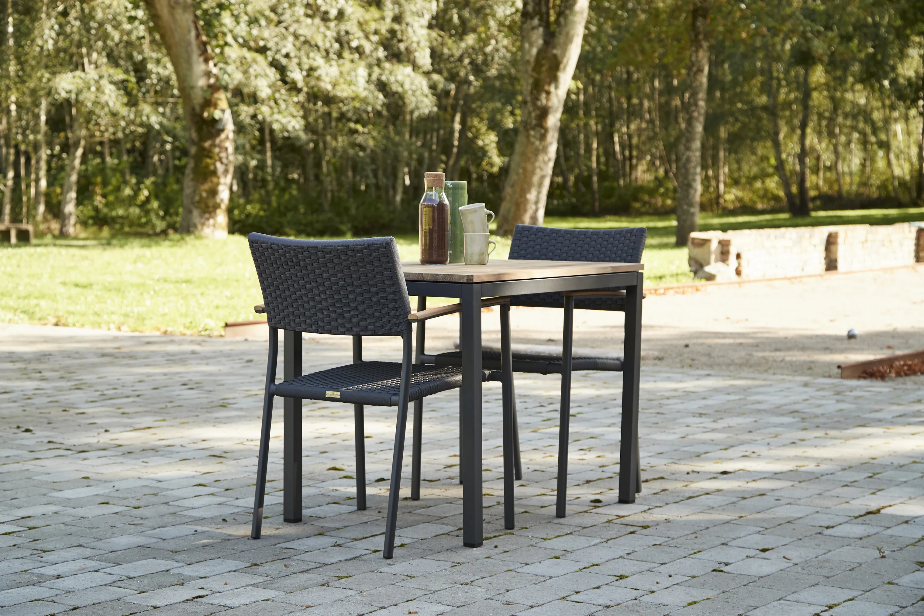 Mandalay Toscana Elba Cafésæt - 1 bord og 2 stole