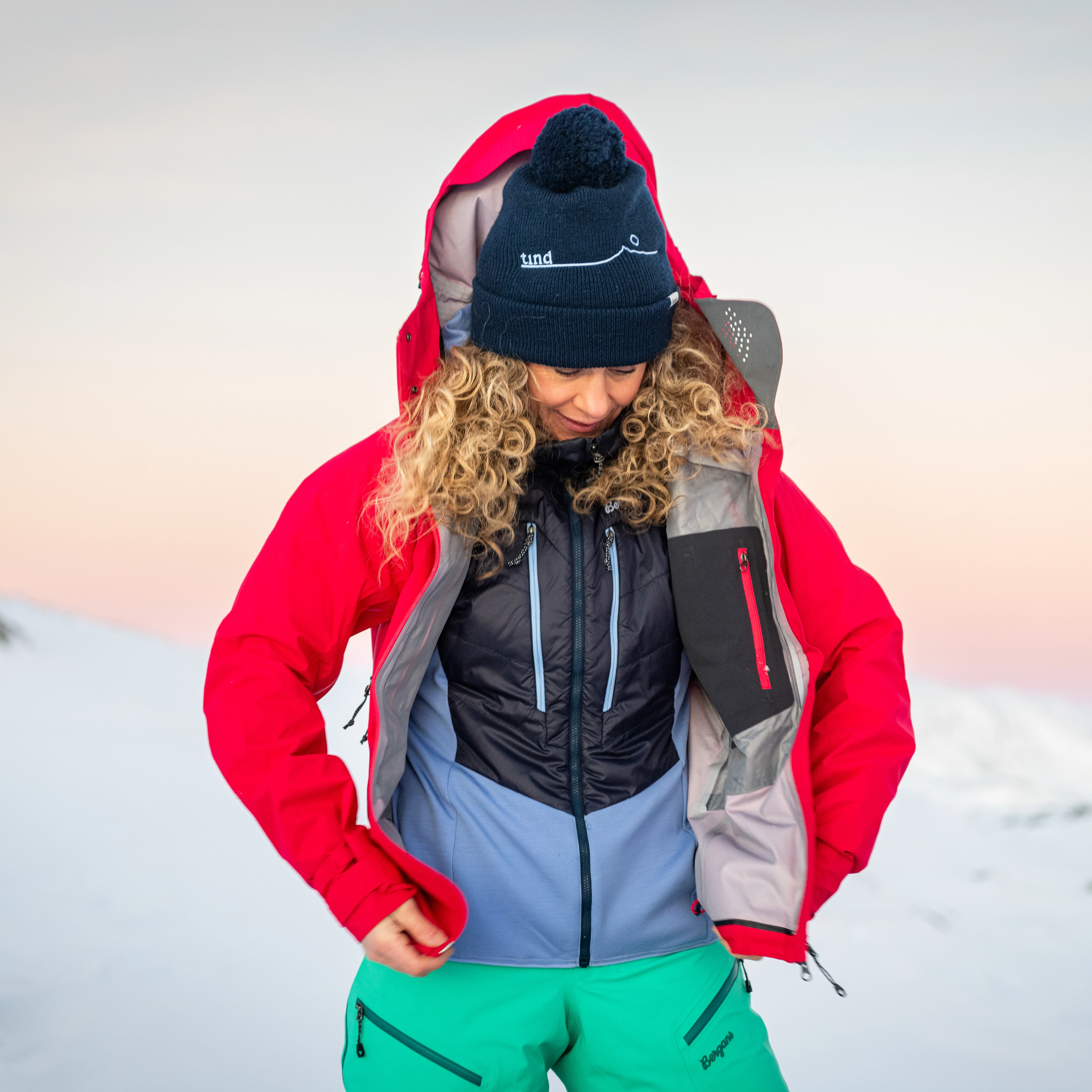 Tind Light Insulated Jacket Women Navy Blue / Blueberry Milk