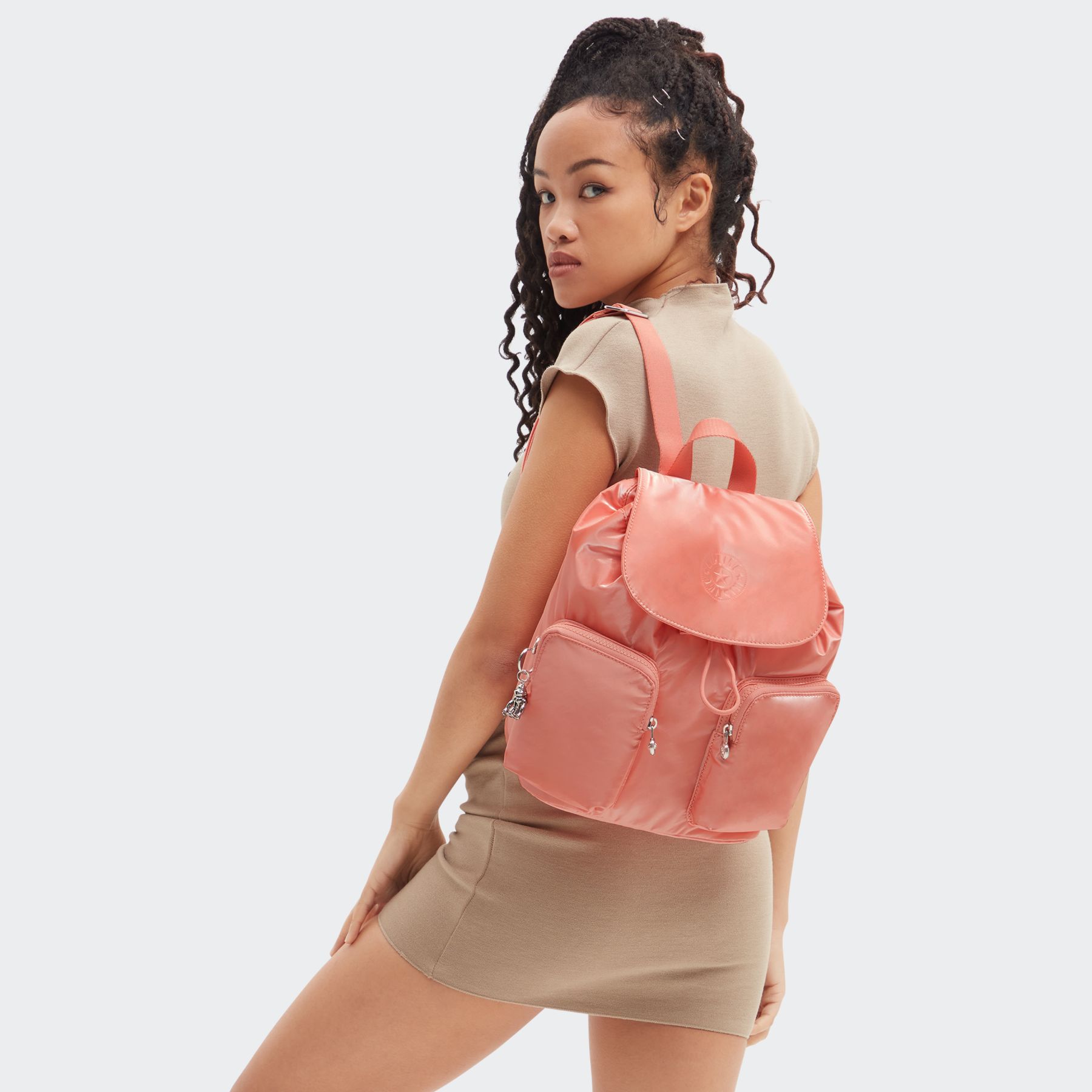 ANTO S Petit sac à dos avec cordon de serrage et poches avant - Peach Glam