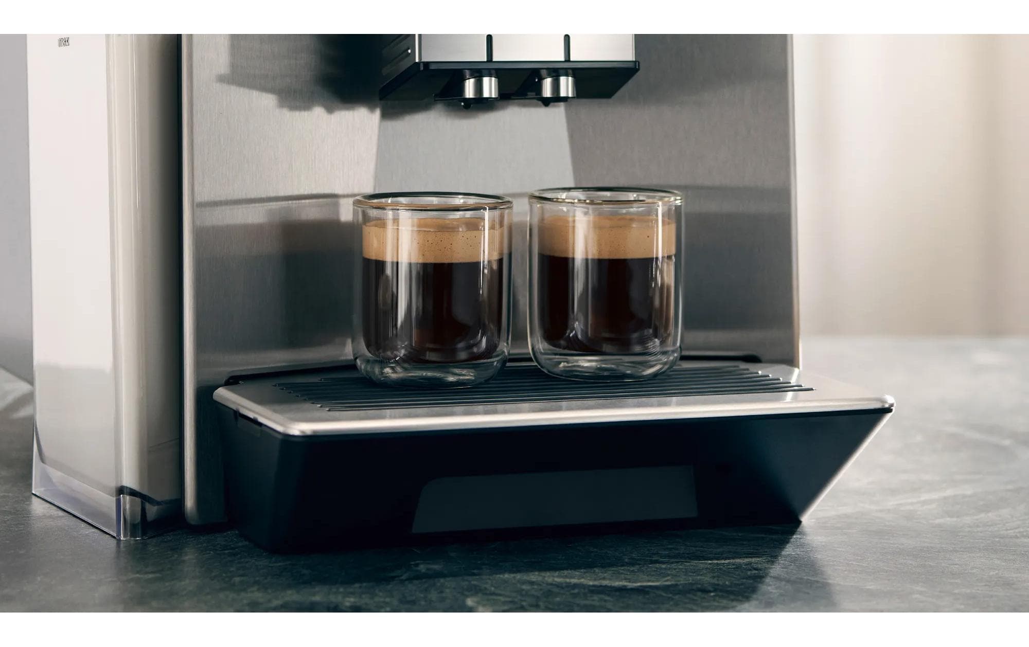 Kaffeevollautomat EQ 900 TQ905D03 Edelstahl<br>Vollautomatische Kaffeemaschine mit iAroma-System für beste Kaffeequalität