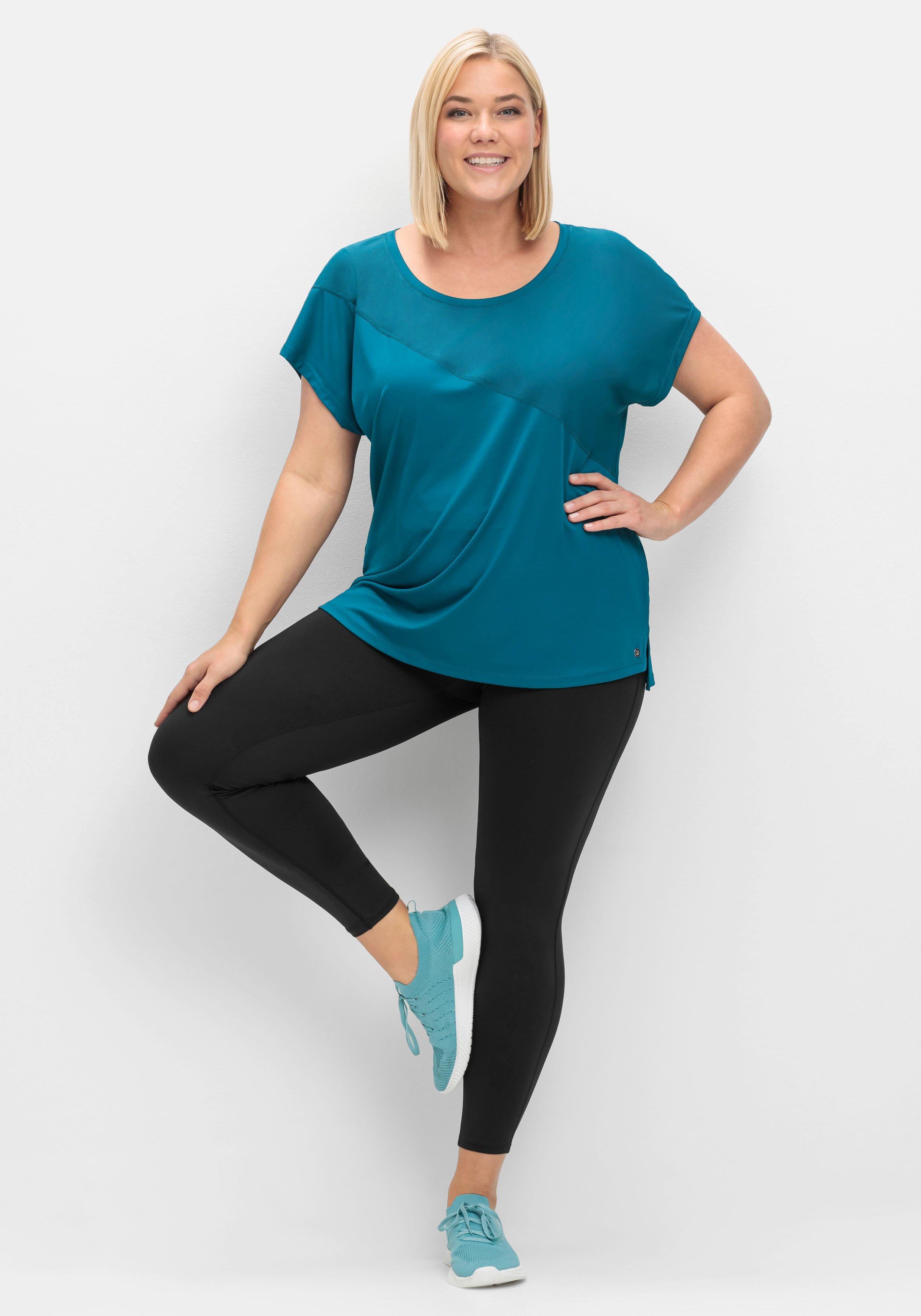 Funktionsshirt mit Mesh, in Oversize-Form