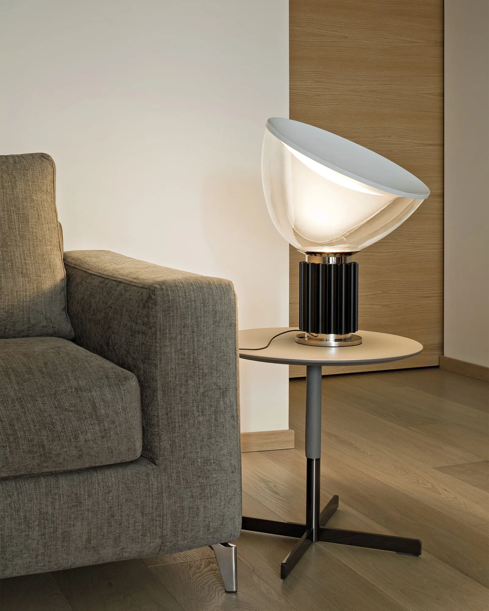 Flos Taccia Small - EU PLUG