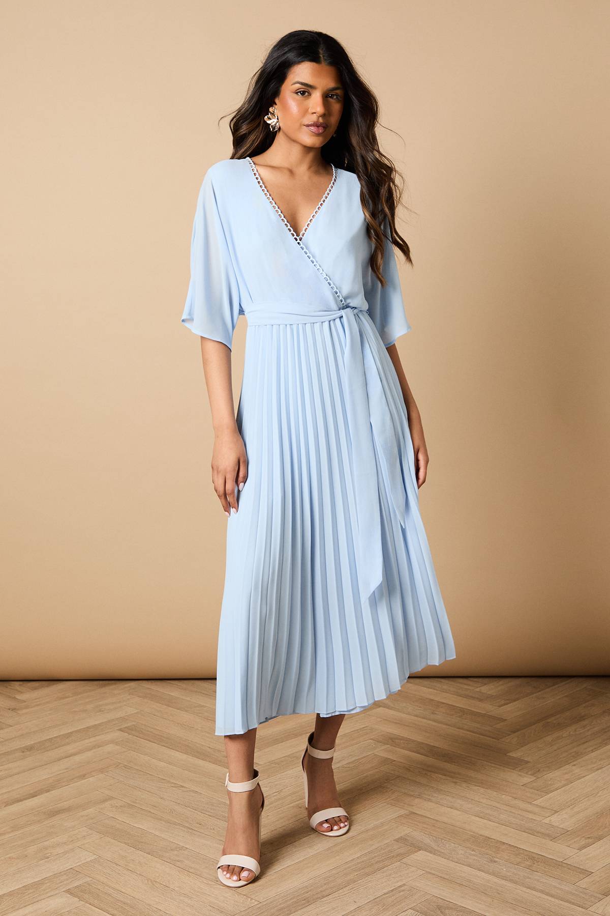 Oasis Robe Midi Plissée à Manches Kimono Petite Occasion
