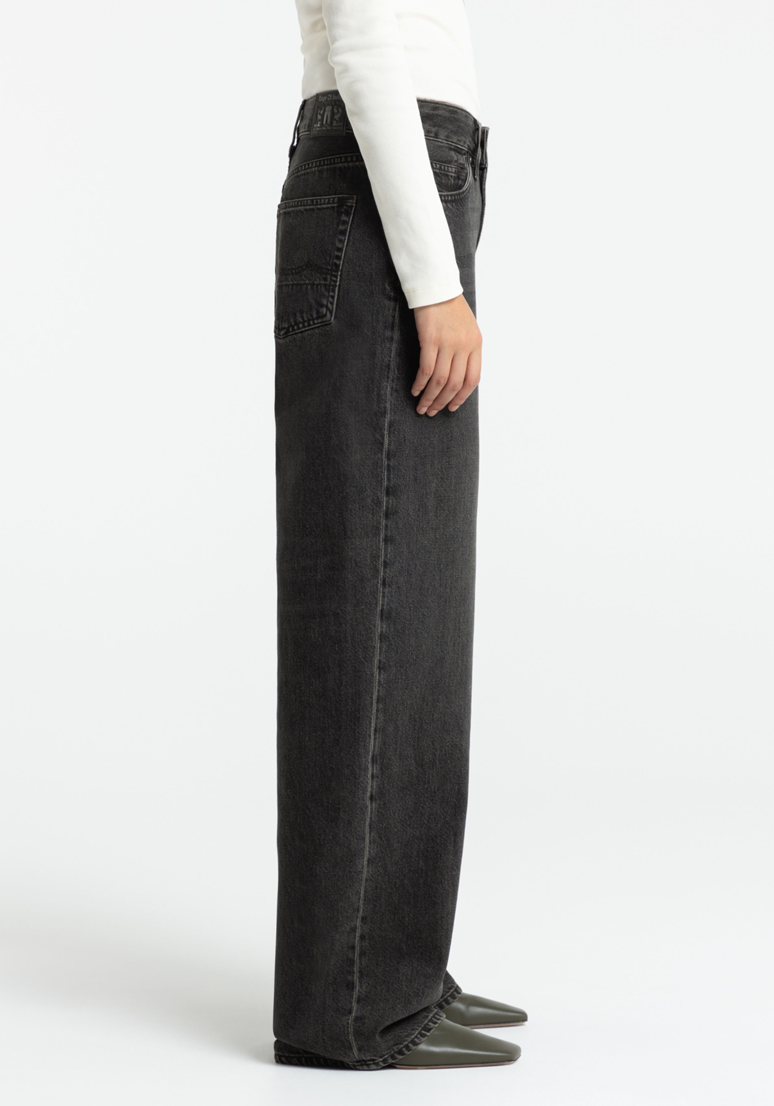 Kings Of Indigo Jeans Joan Vilma Brown Black Worn