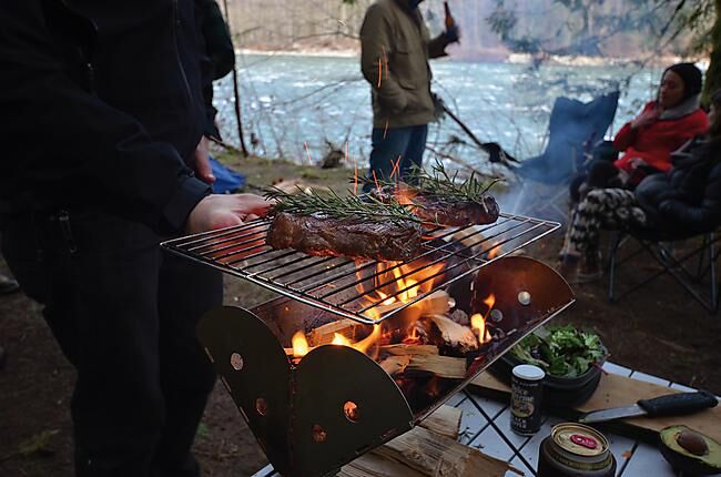UCO - BARBECUE NOMADE PETIT MODELE PLIABLE