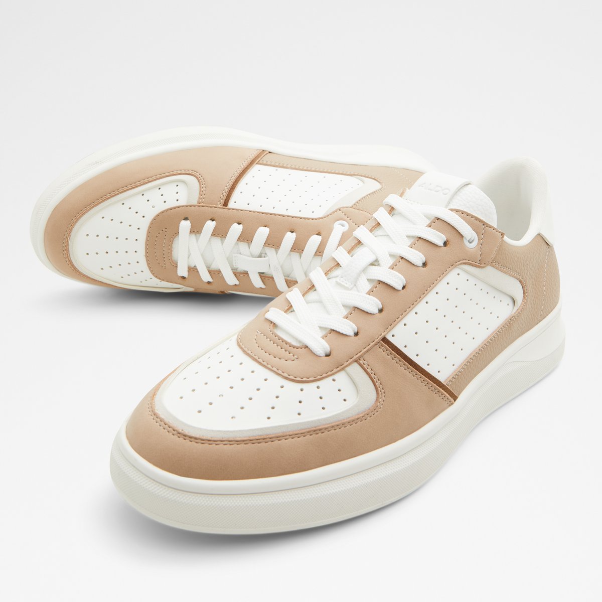 Drishtia White Synthetic Perf Men Low top