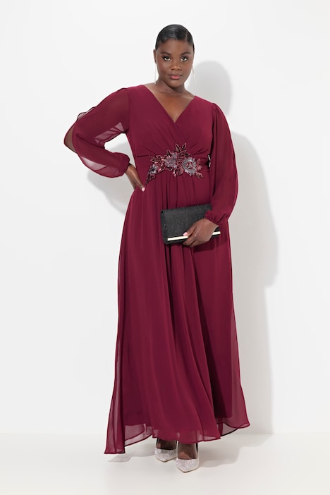 Abendkleid, V-Ausschnitt, bestickter Gürtel, Langarm