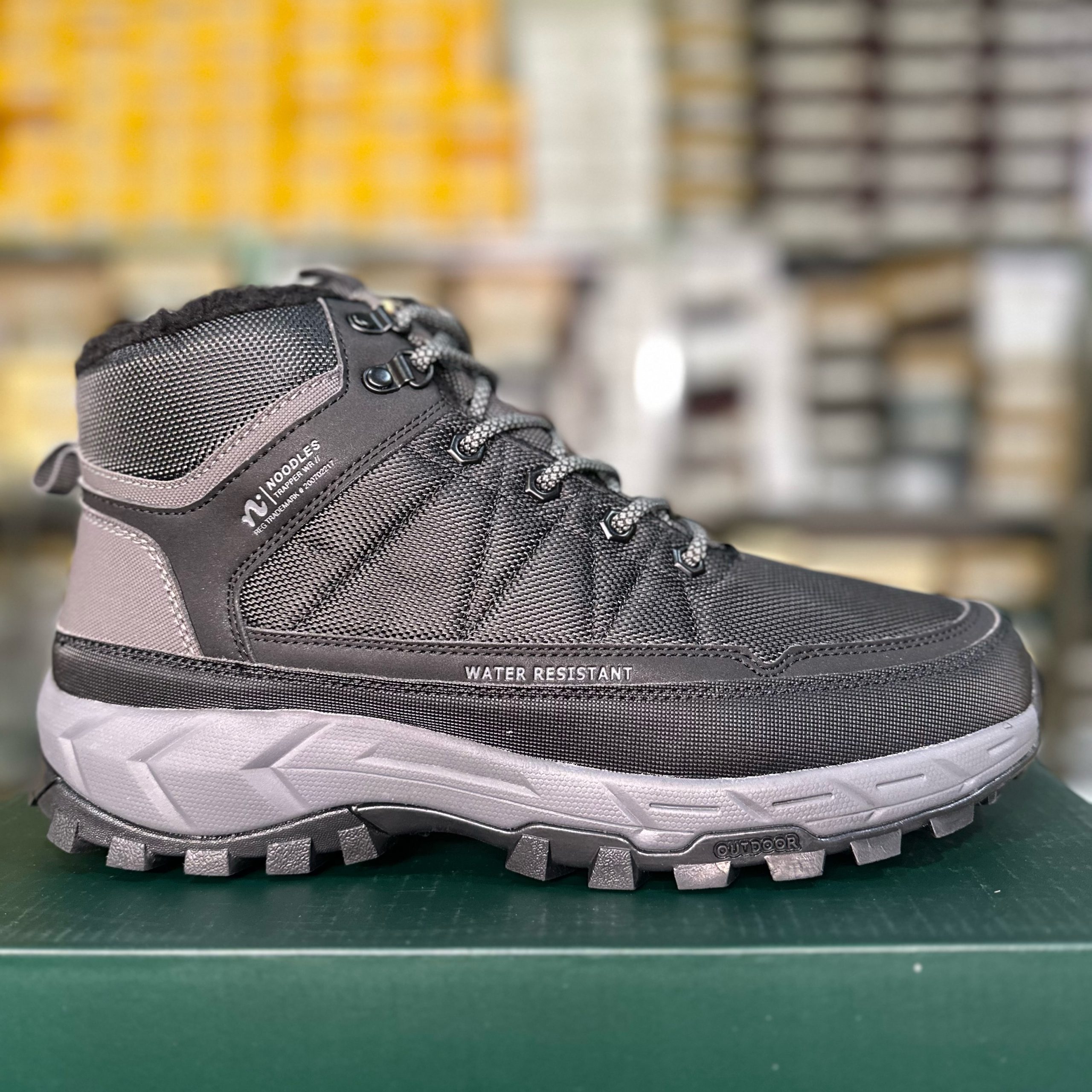Noodles - Trapper WR Black