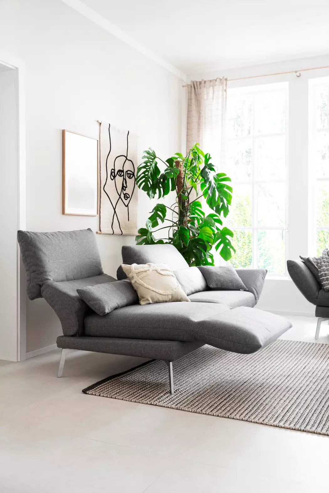 Sofa Spin