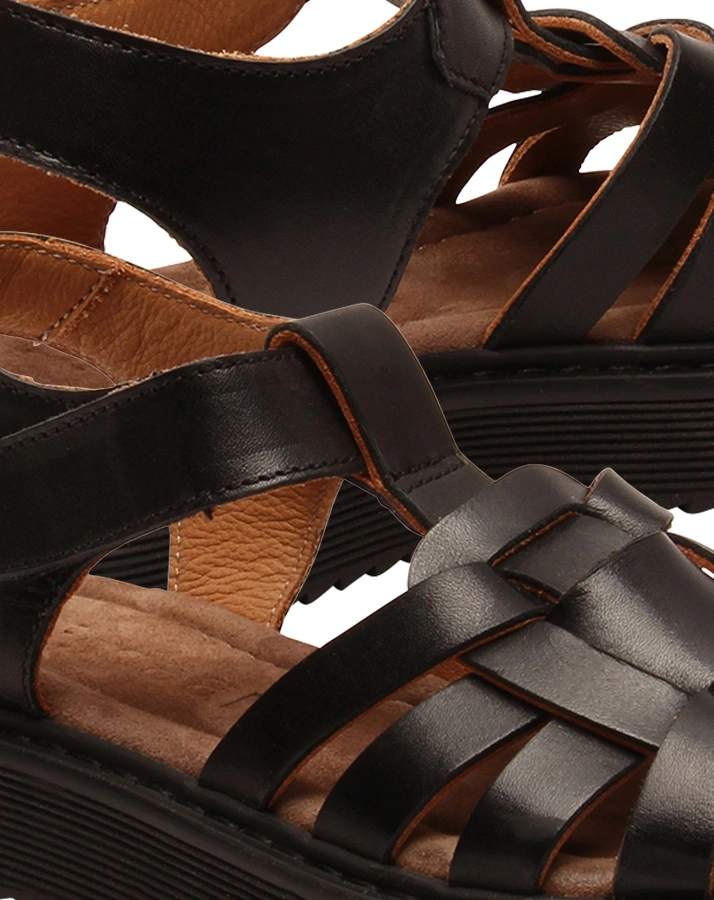 Sandalen ALISON in black